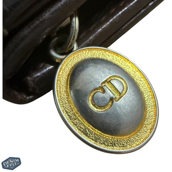 Christian Dior Vintage Dark Brown Leather CD Logo Bifold Snap Wallet w/ CD Charm - Picture 9 of 15